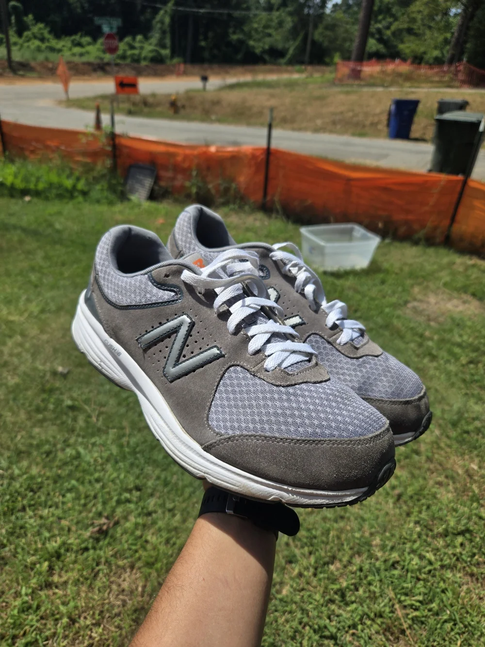 New Balance Men’s Grey Athletic Walking Shoes